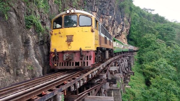 Die 10 Gefahrlichsten Zugfahrten Der Welt Easyvoyage