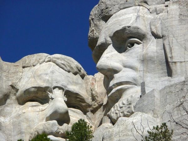 Mount Rushmore Is Hiding A Secret Room Easyvoyage