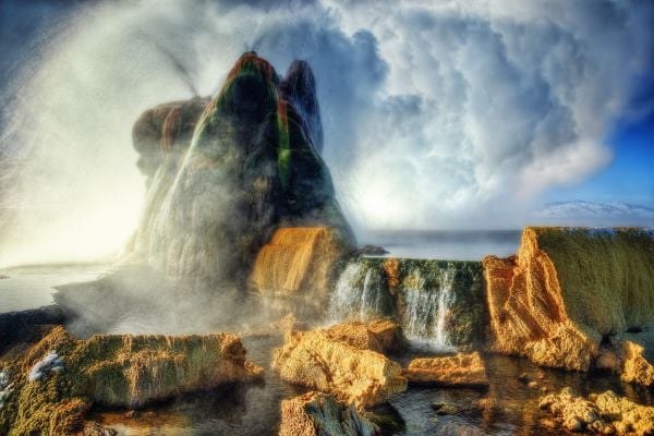 Fly Geyser in Nevada: artificio e natura per uno spettacolo ...