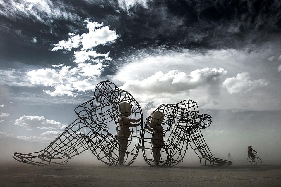 Love, Black Rock desert (Burning Man), Etas-Unis