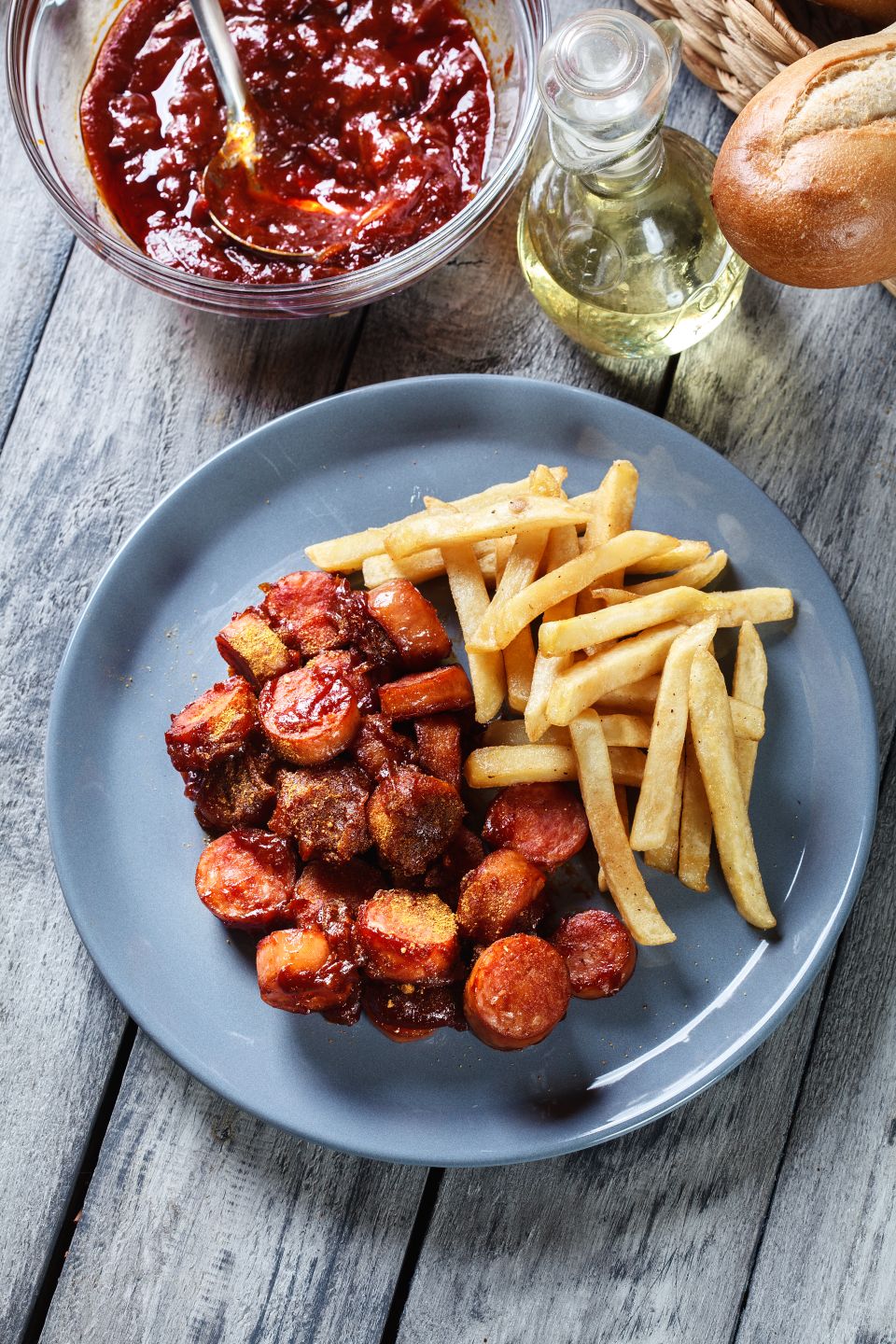 a-brief-history-of-the-beloved-currywurst-easyvoyage