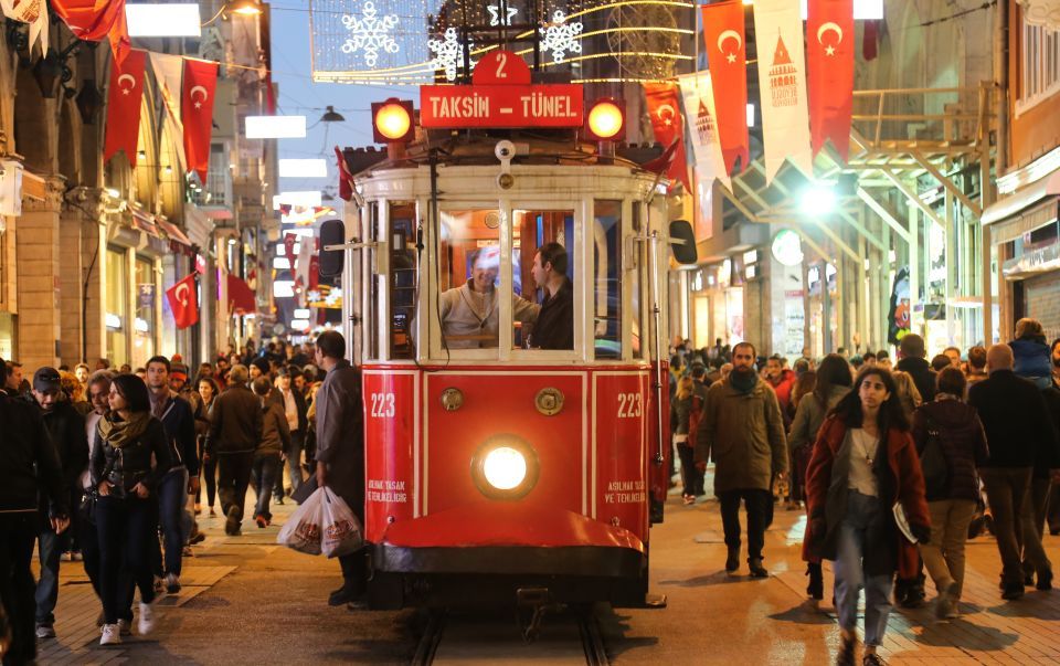 Afbeeldingsresultaat voor istanbul beautiful photo TRAM