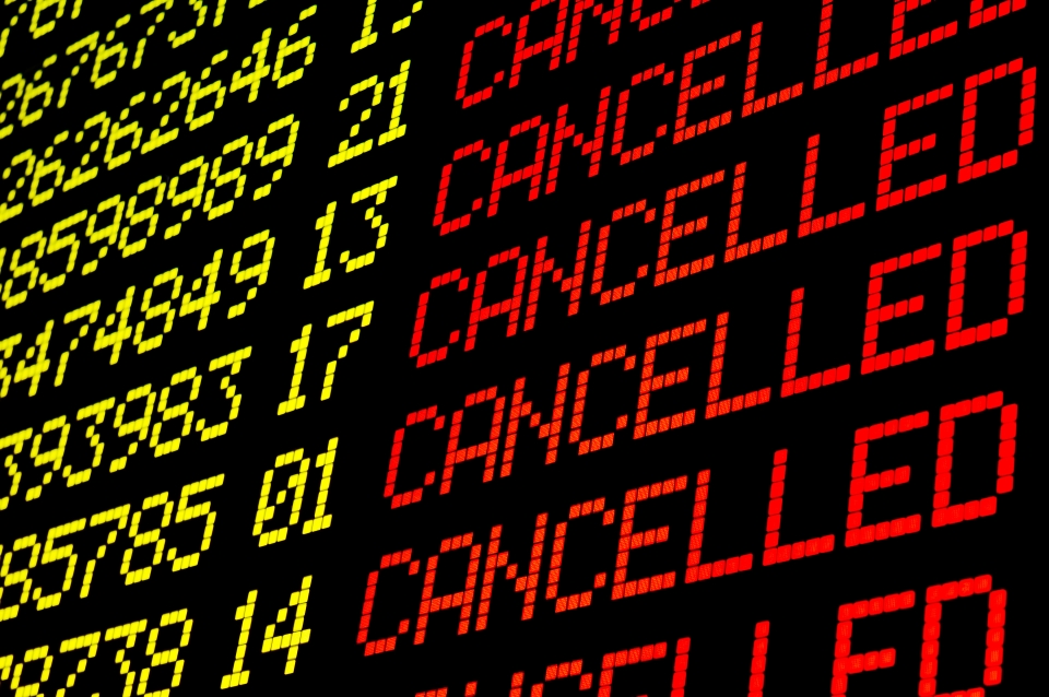 know-your-rights-if-your-flight-is-cancelled-or-delayed-easyvoyage