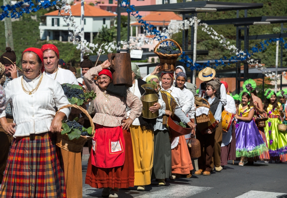 Cheers! The 2019 Madeira Wine Festival starts in 9 days Easyvoyage