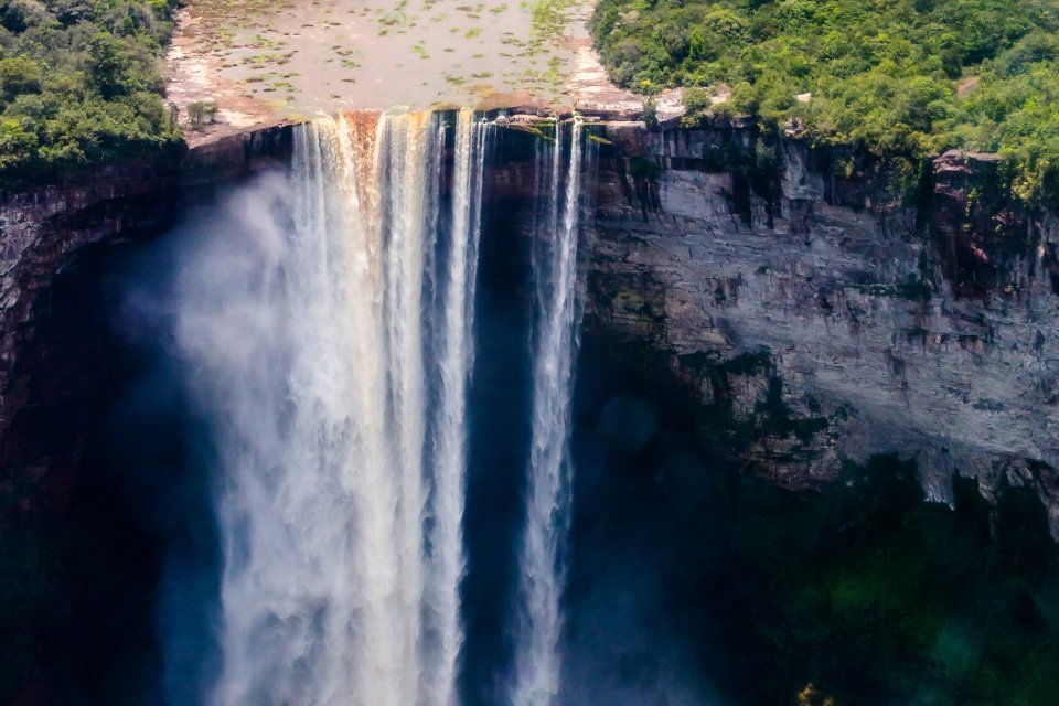 Las cataratas de Kaieteur, Los paisajes, Guyana