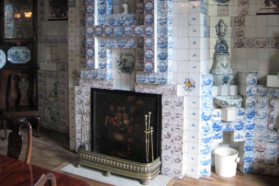 Le bleu de Delft de la demeure, Hauteville House (Guernesey), Les monuments, Iles Anglo-Normandes