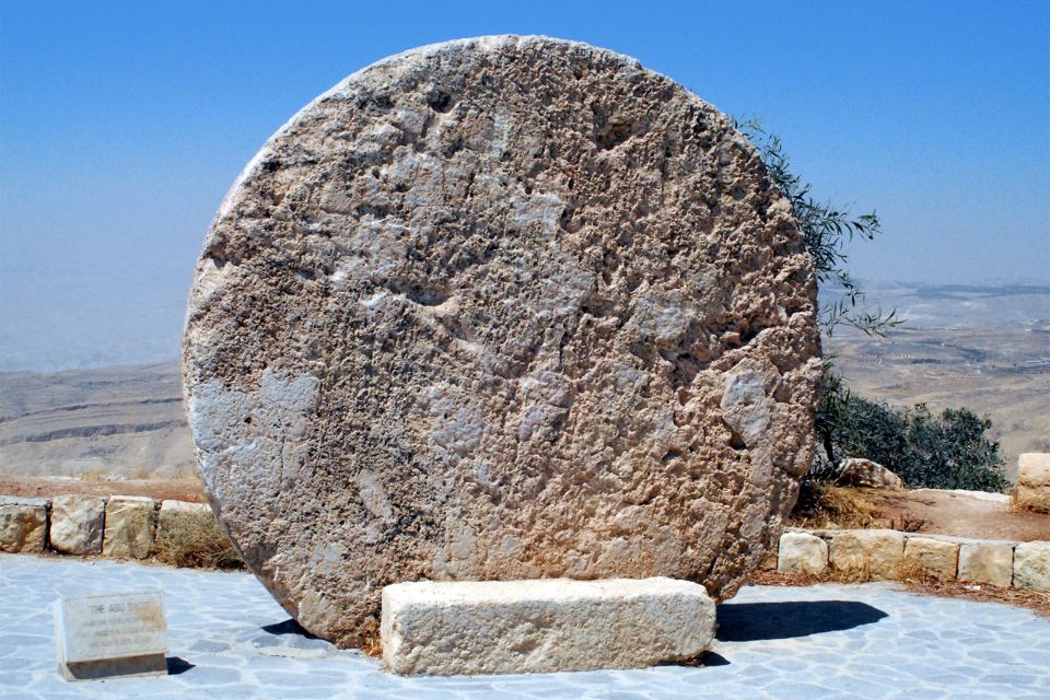 , Il monte Nebo, I monumenti, Giordania
