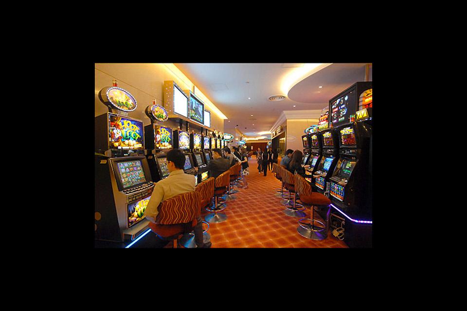 Les casinos , Les machines à sous , Macao