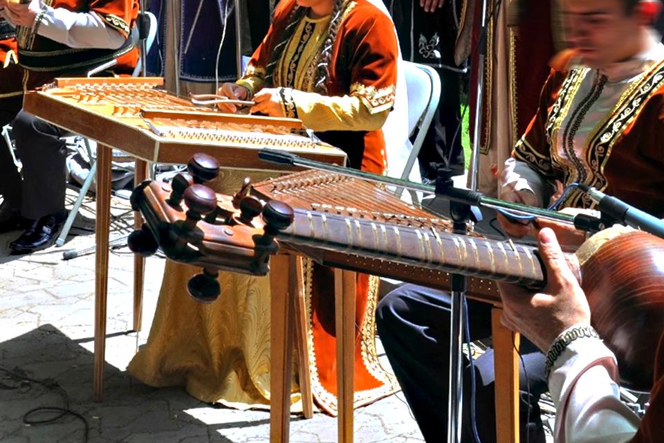 La música , Música y bailes tradicionales en Armenia , Armenia