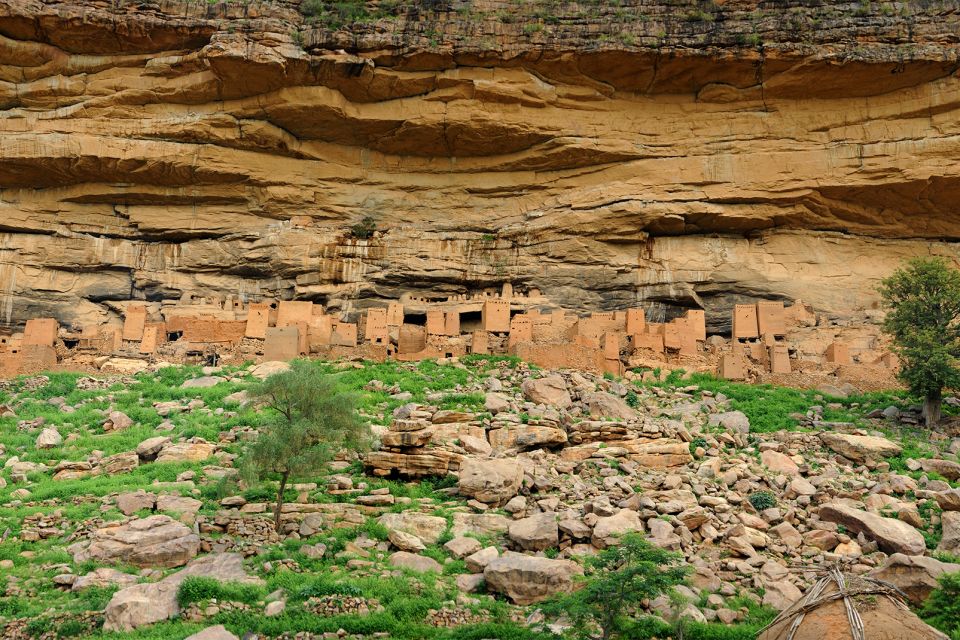 Vestiges d'un village Tellem, Le pays dogon et les falaises de Bandiagara, Les paysages, Mali