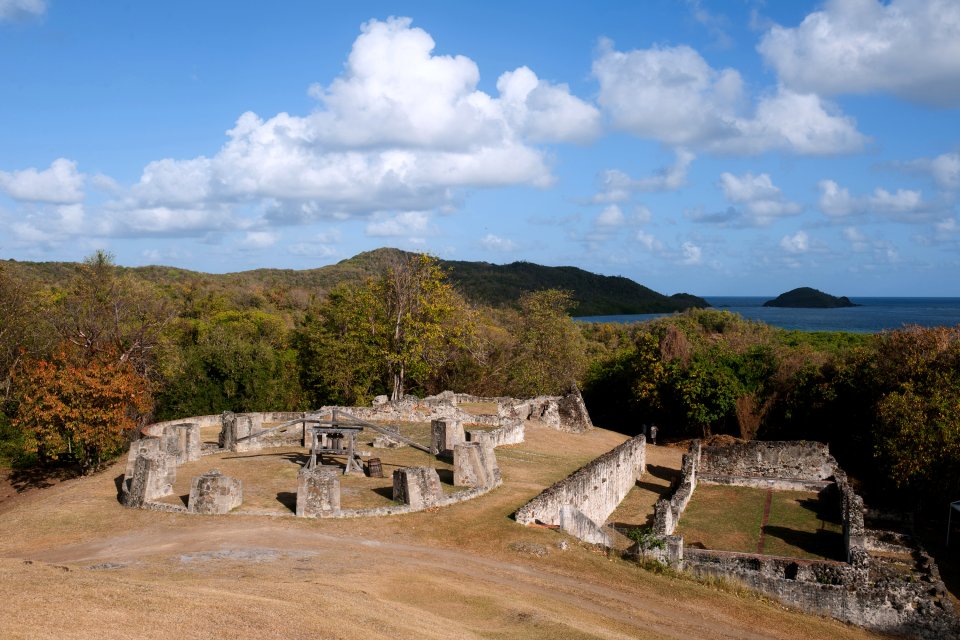 Le rovine, Il castello Dubuc, I monumenti, Martinica