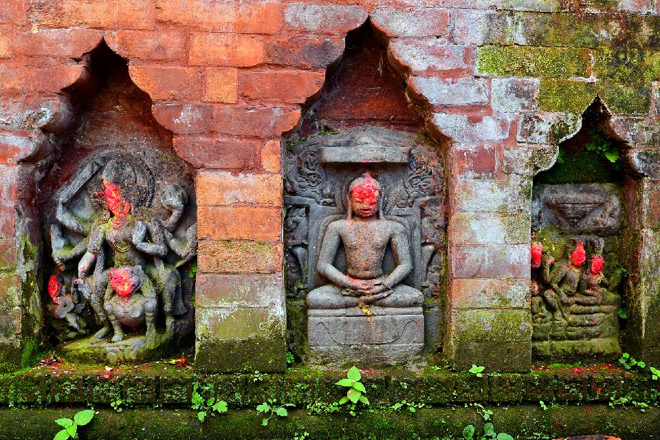 La escultura , Nepal