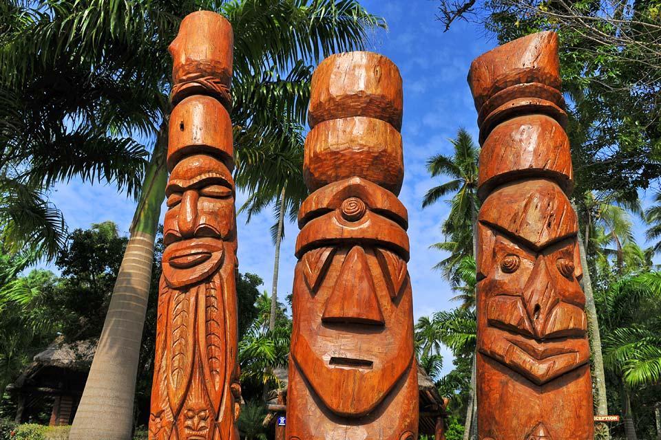 Las islas Loyauté , Lifou , La escultura , Nueva Caledonia
