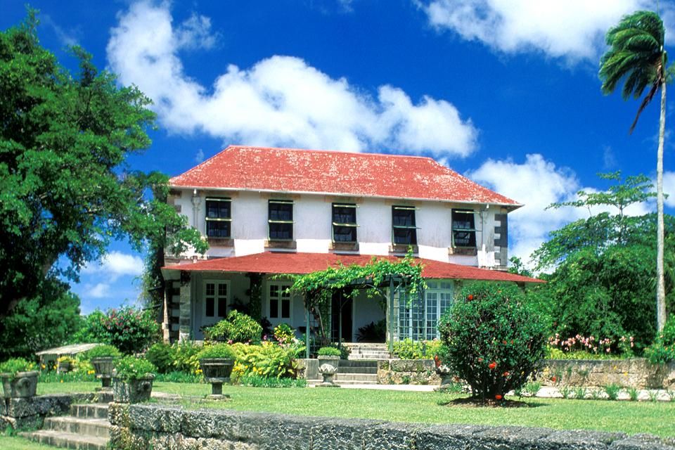 Villa Nova, Die alten Anwesen, Die Monumente, Barbados
