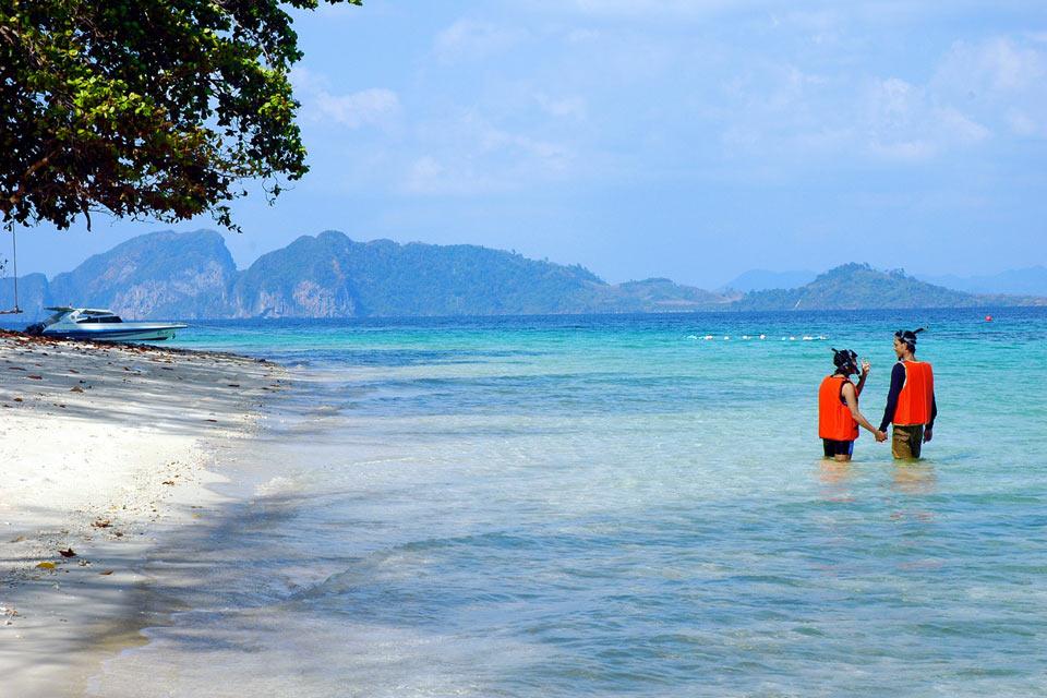 Los parques marinos de Similan y Surin , Tailandia