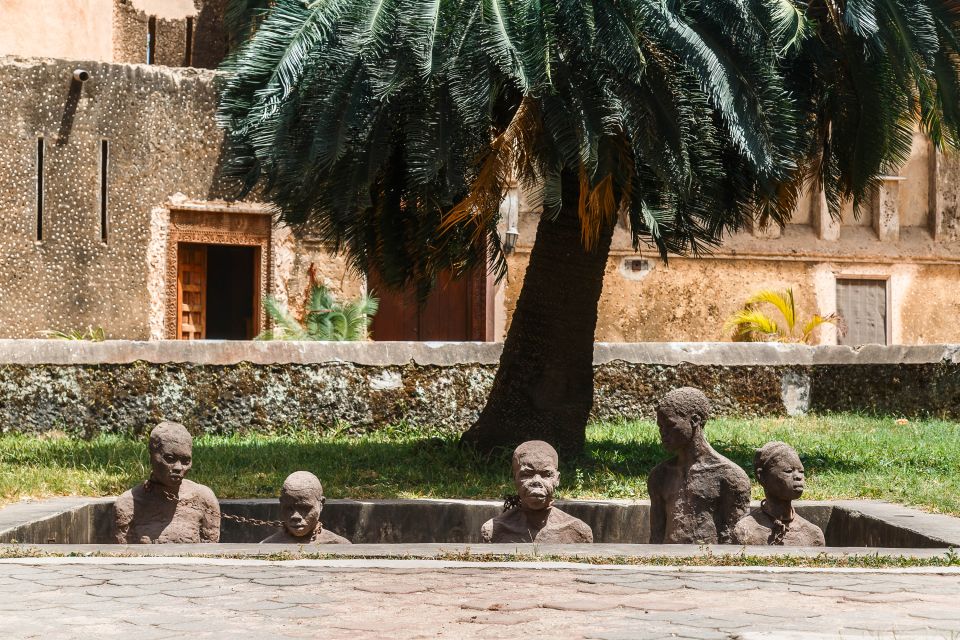 Les arts et la culture, Stone Town: zanzibar, tanzanie, sculpture, art, statue