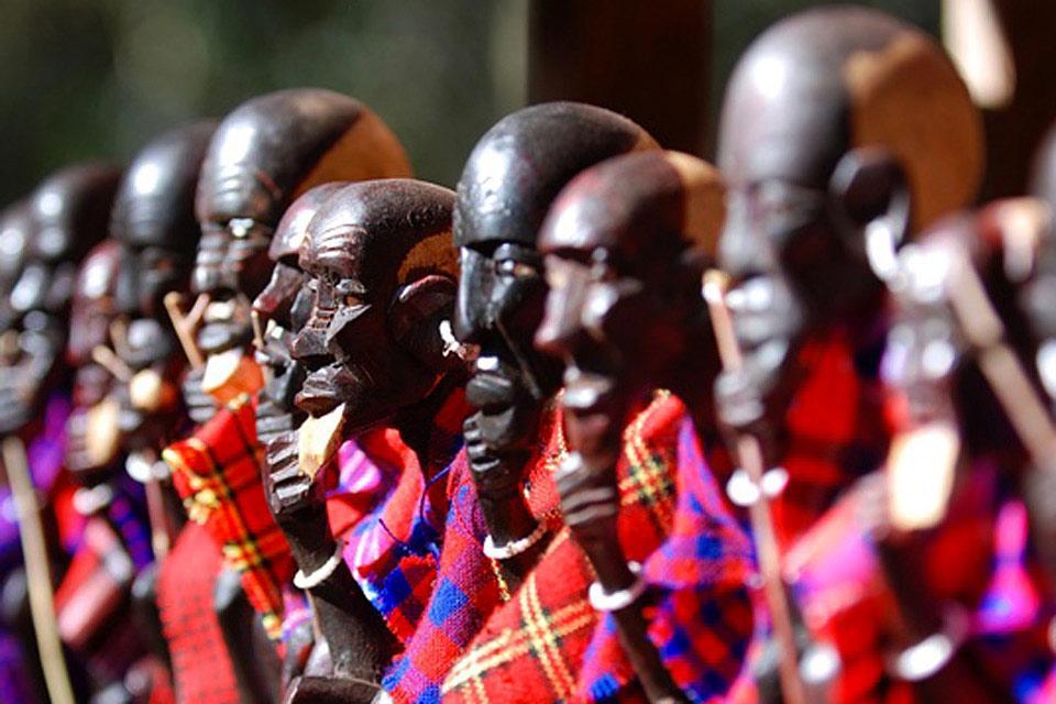 Les sculpteurs , Tanzanie