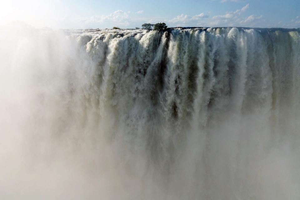 Les chutes Victoria , Zimbabwe
