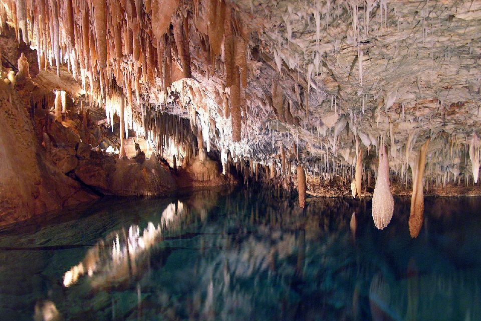 Leamington e Crystal Caves , Bermuda