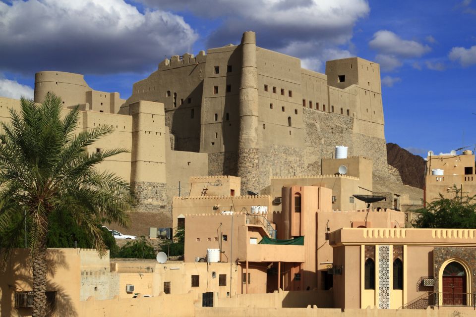 Les monuments, bahla, oman, sultanat: moyen-orient, fort, fortification, guerre, histoire