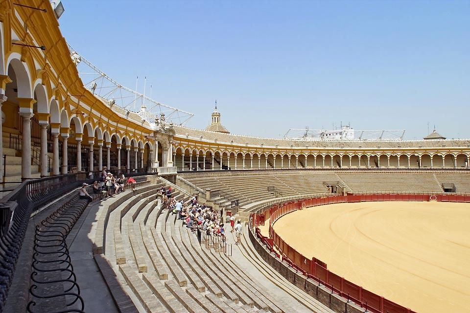 La Plaza De Toros De La Maestranza - Andalucía - España