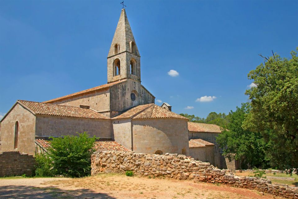 Nave central de la abadía de Le Thoronet, Abadía Le Thoronet, Los monumentos, Provence-Alpes-Côte d'Azur