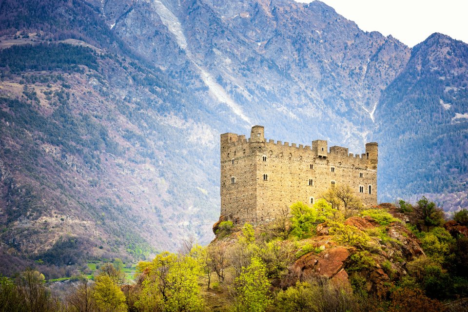 Castello di Ussel, Aostatal, Die Schlösser, Die Monumente, Das Aoste-Tal