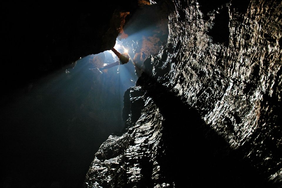 Die Höhlen von Lozère , Höhlenkunde-Praktika im Departement Lozère , Frankreich