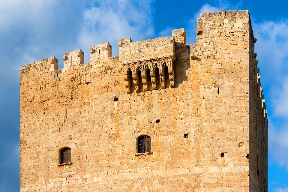 Die Burg Kolossi , Der Bergfried von Kolossi bei Limassol , Zypern