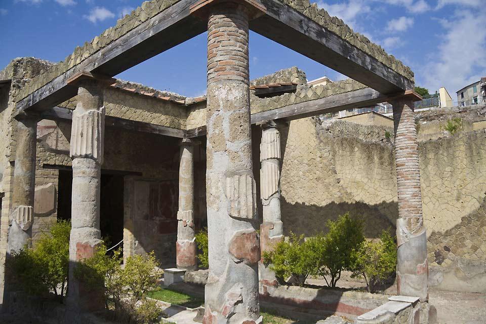 Ercolano , gli scavi , La vita ad Hercolanum , Italia