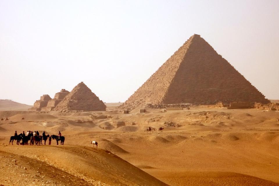 Les pyramides de Gizeh , Egypte