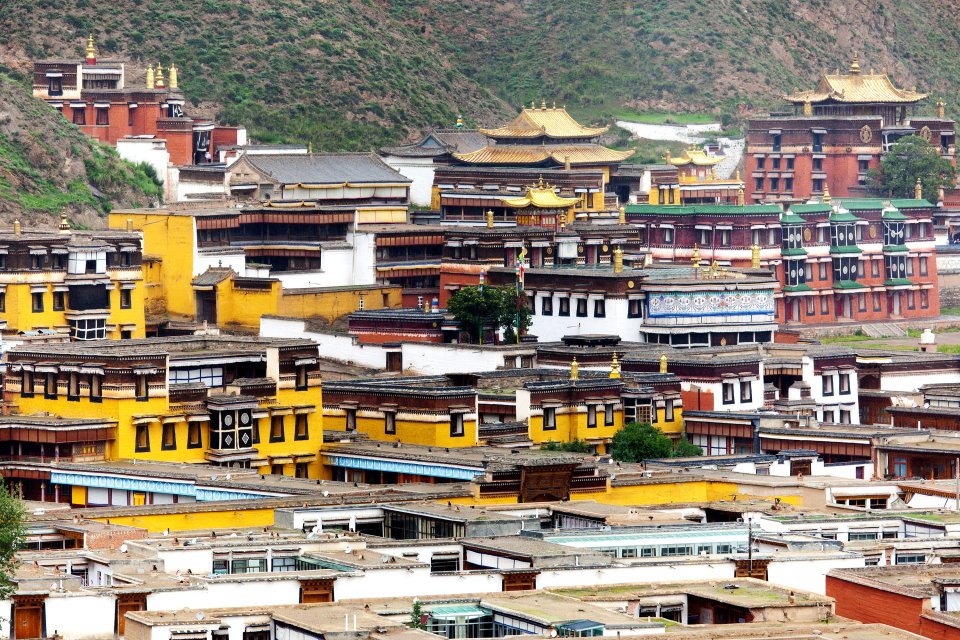 Tibetanische Klöster, Gansu, Die Landschaften, Die westlichen Provinzen