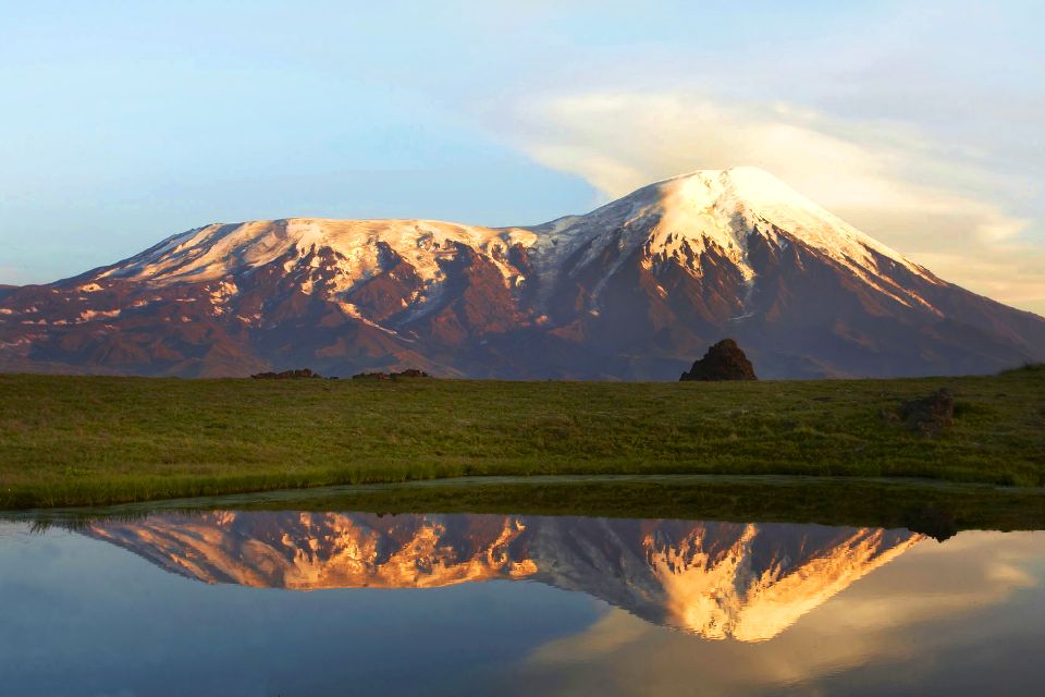 The volcanoes of Kamchatka , Russia