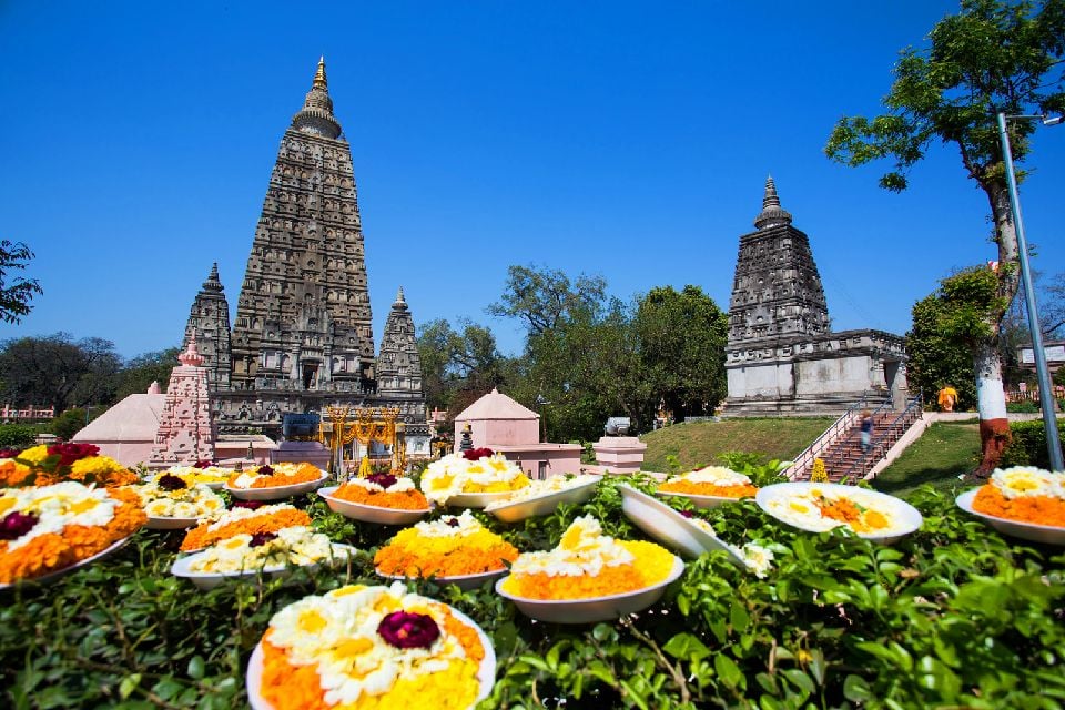 Bodh Gaya - Address, How to get there? - History