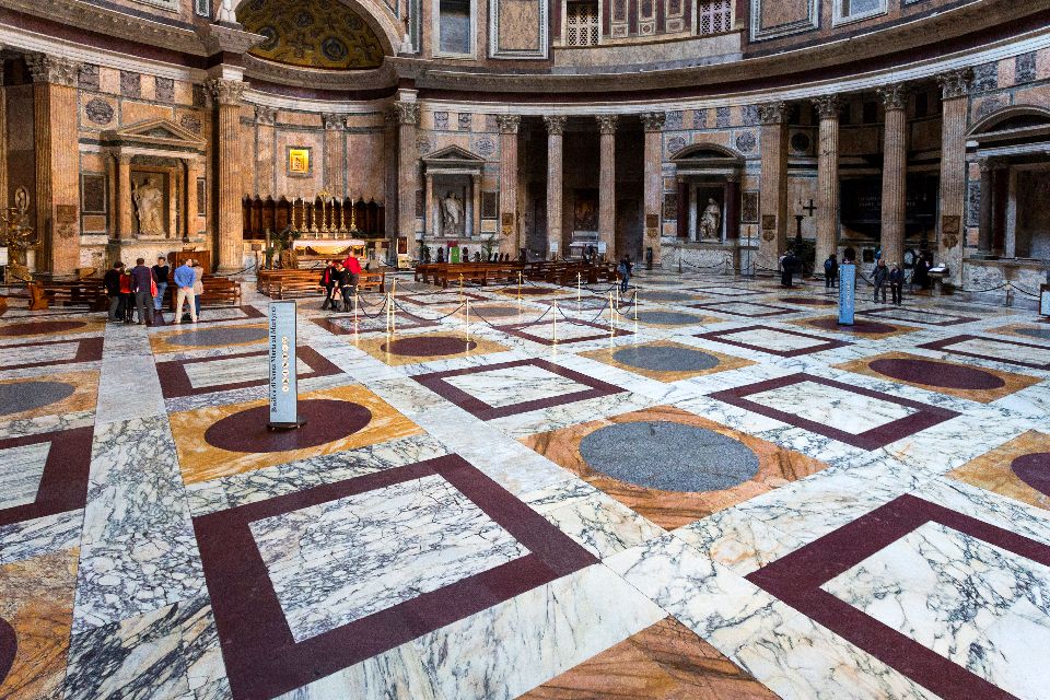 Pantheon , Roma , Italia