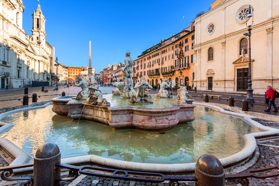 ROMA , Piazza Navona , Italia