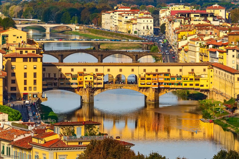 Depuis le Ponte alla Carraia, Le Ponte Vecchio, Les monuments, Florence, Toscane