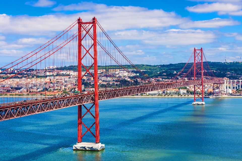 Pont du 25 avril , Portugal