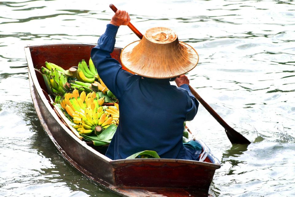 Les marchés flottants de Bangkok , Les tenues traditionnelles du marché , Thaïlande