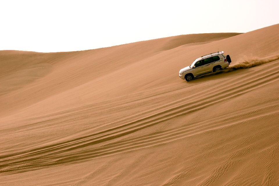 Le Dune Bashing dans le désert qatari , Qatar
