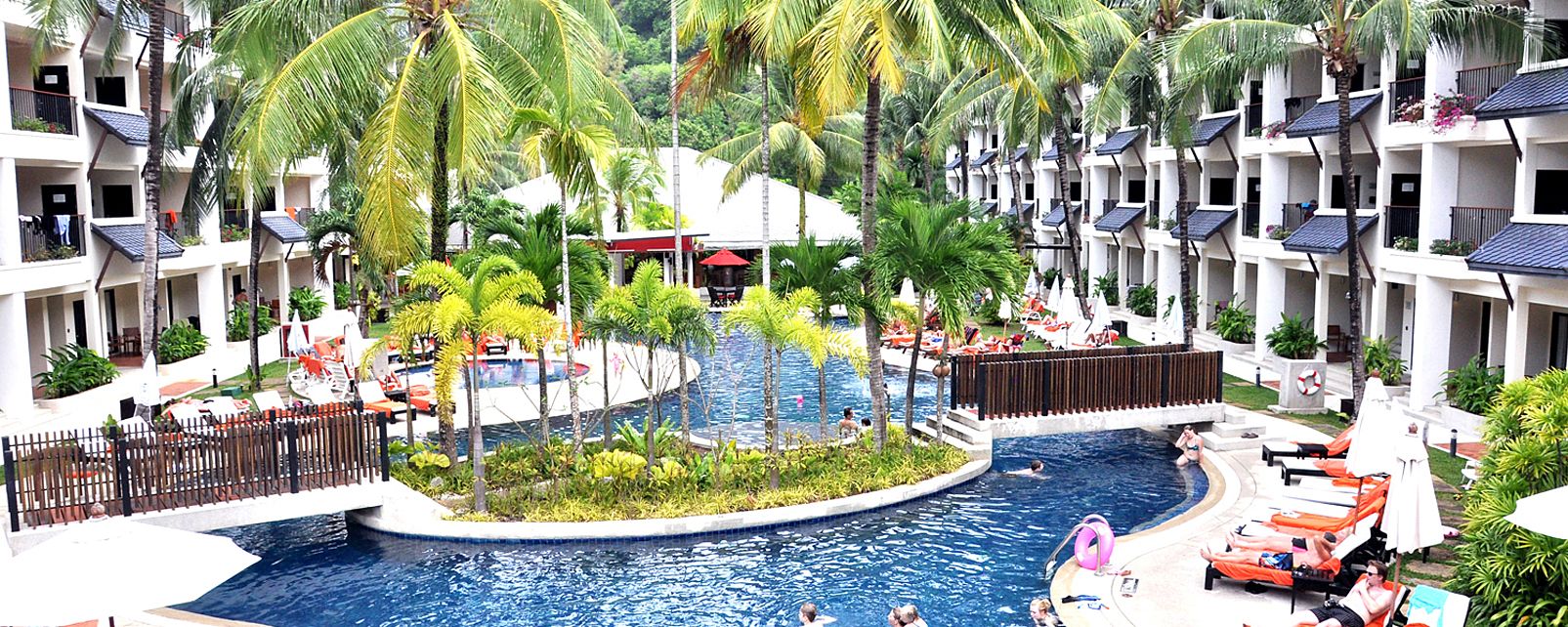 Hotel Courtyard Phuket at Kamala Beach