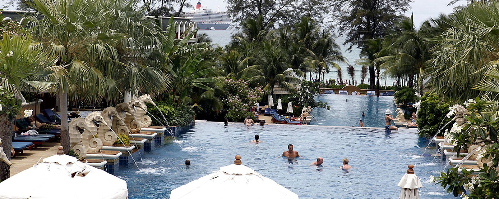 Hotel Phuket Graceland Resort