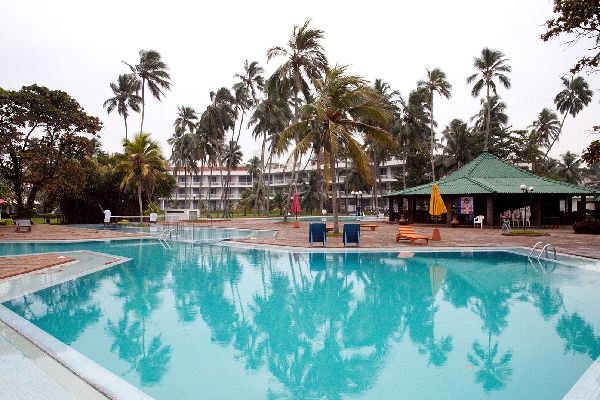 Hotel Reef Beach Villa, Wadduwa