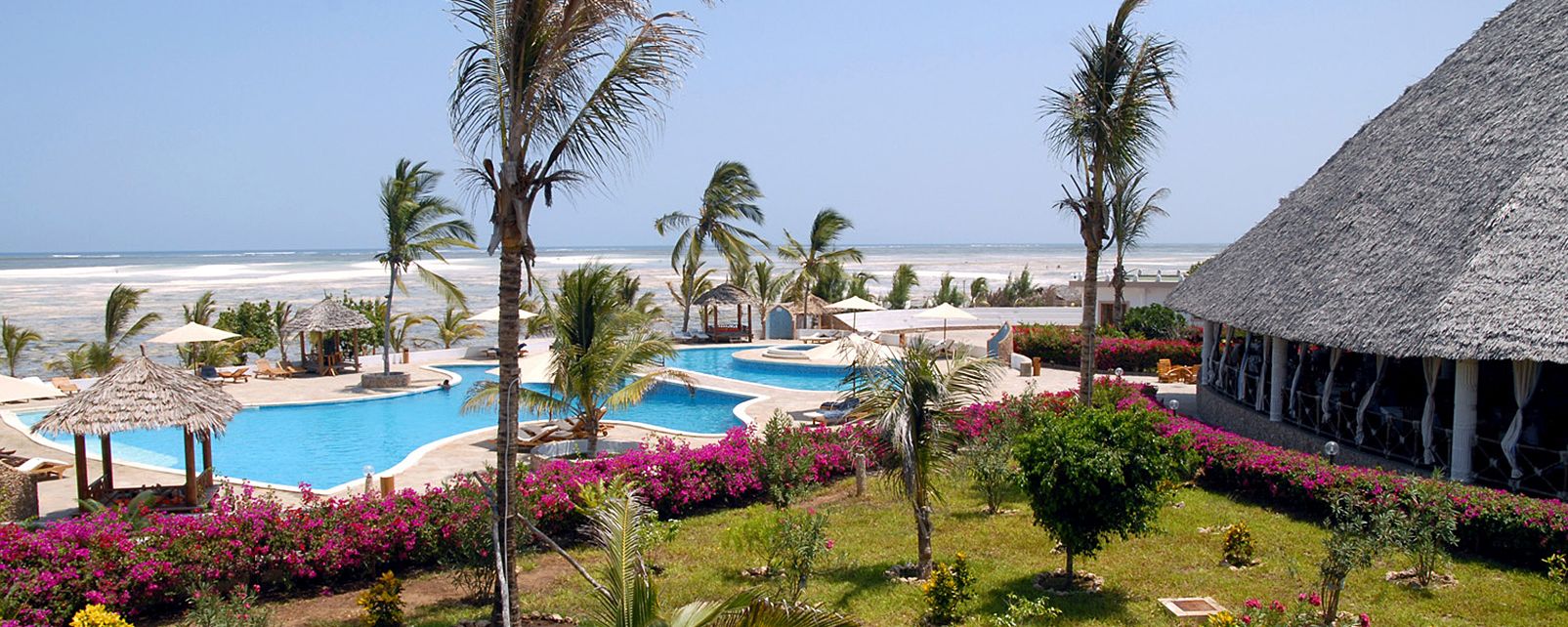 Hotel Twiga Beach Ora Resort