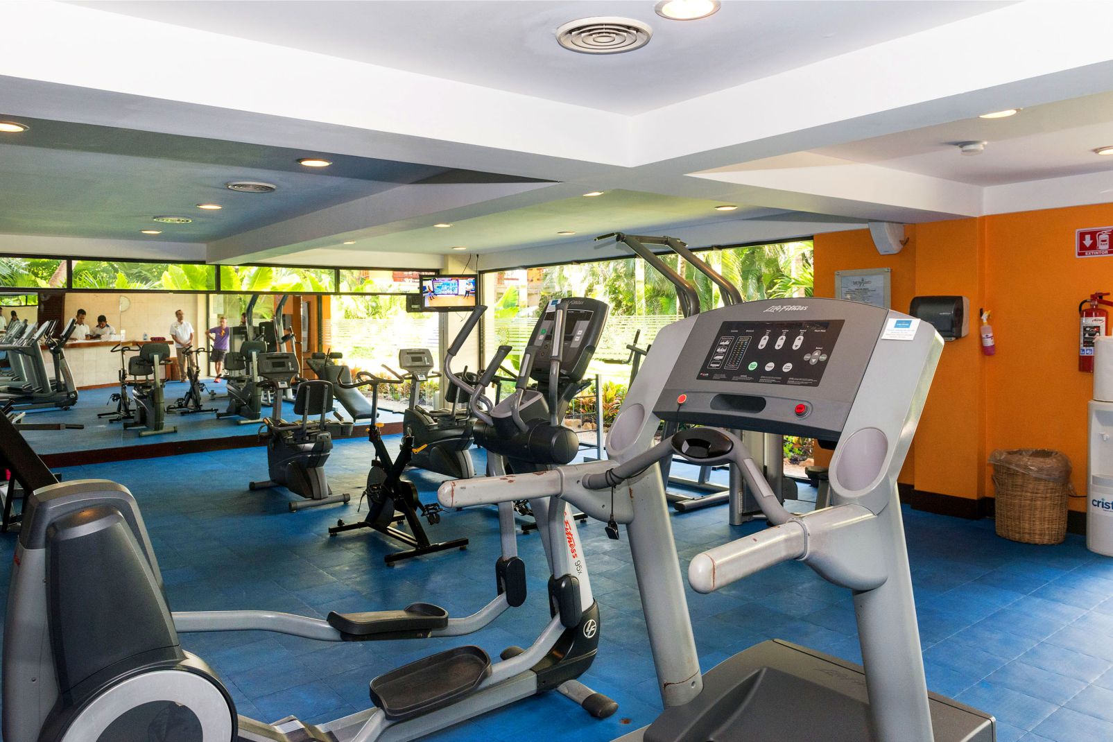 grand bahia principe tulum gym