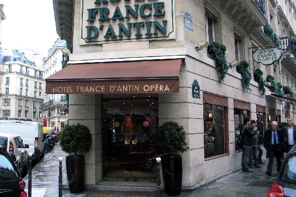 Hotel Exclusive France Opera Dantin In Paris - 