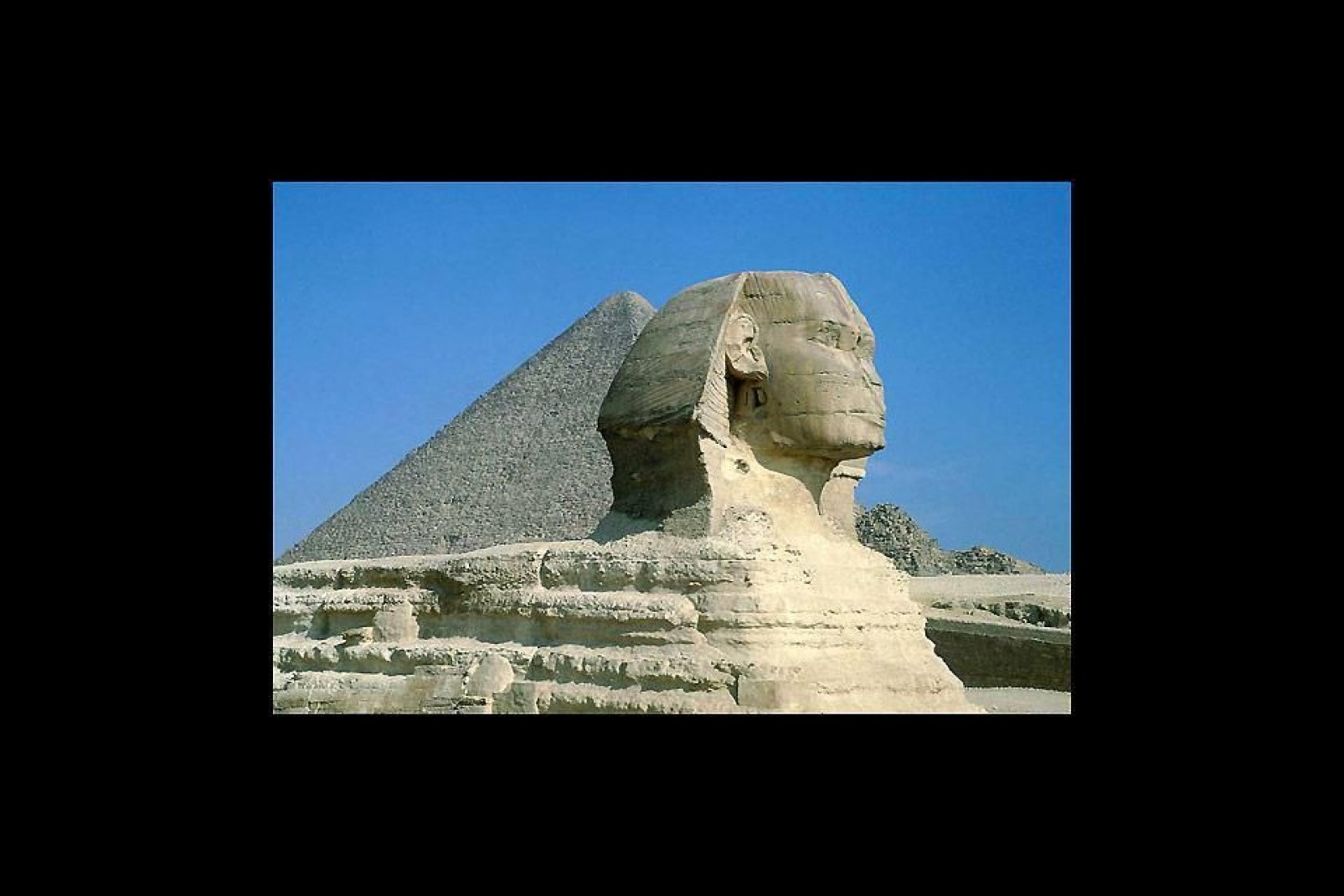 Le Shinx, célébrissime gardien des pyramides a été taillé directement dans le roc autour de 2500 av. J.-C.