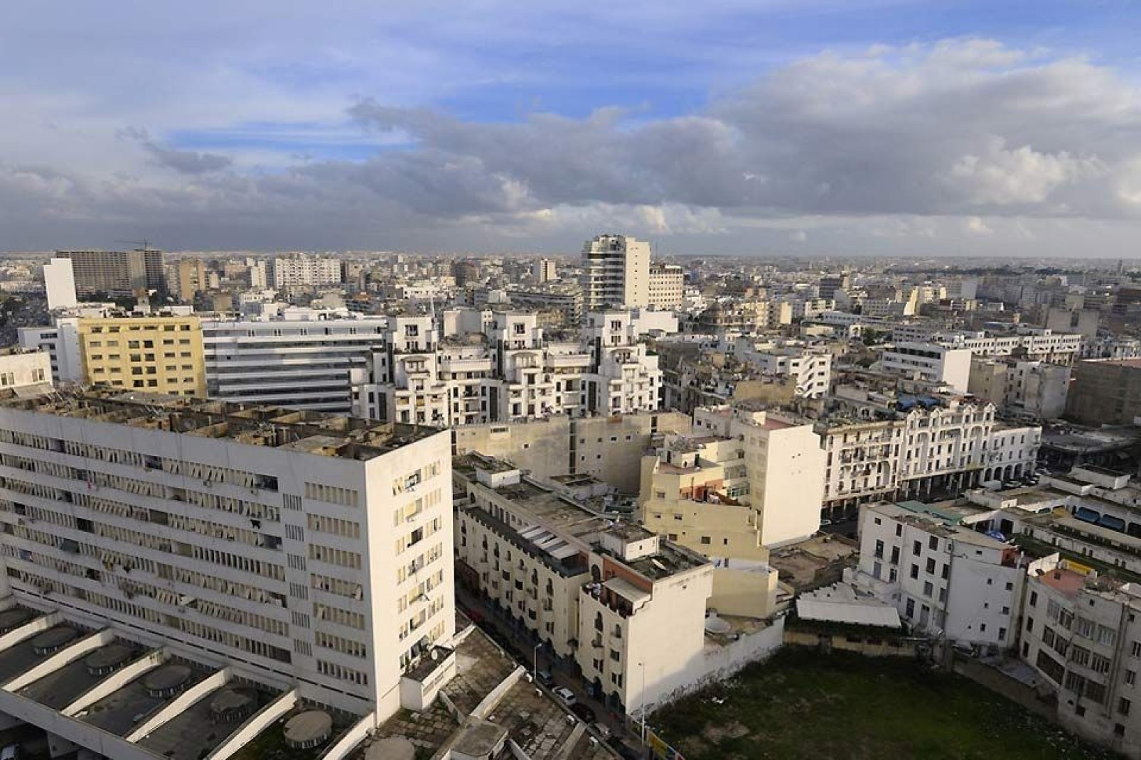 Moderna e dinamica, Casablanca ricorda l'animazione delle città europee.