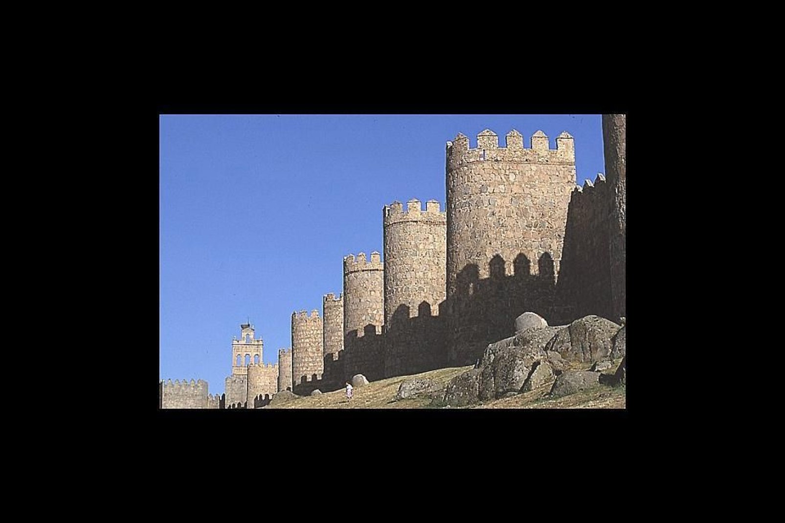 Surrounded by a stone wall with 88 watch-towers, and endowed with an extraordinary cathedral and 16th-century monuments, Avila is a perfect picture of medieval times