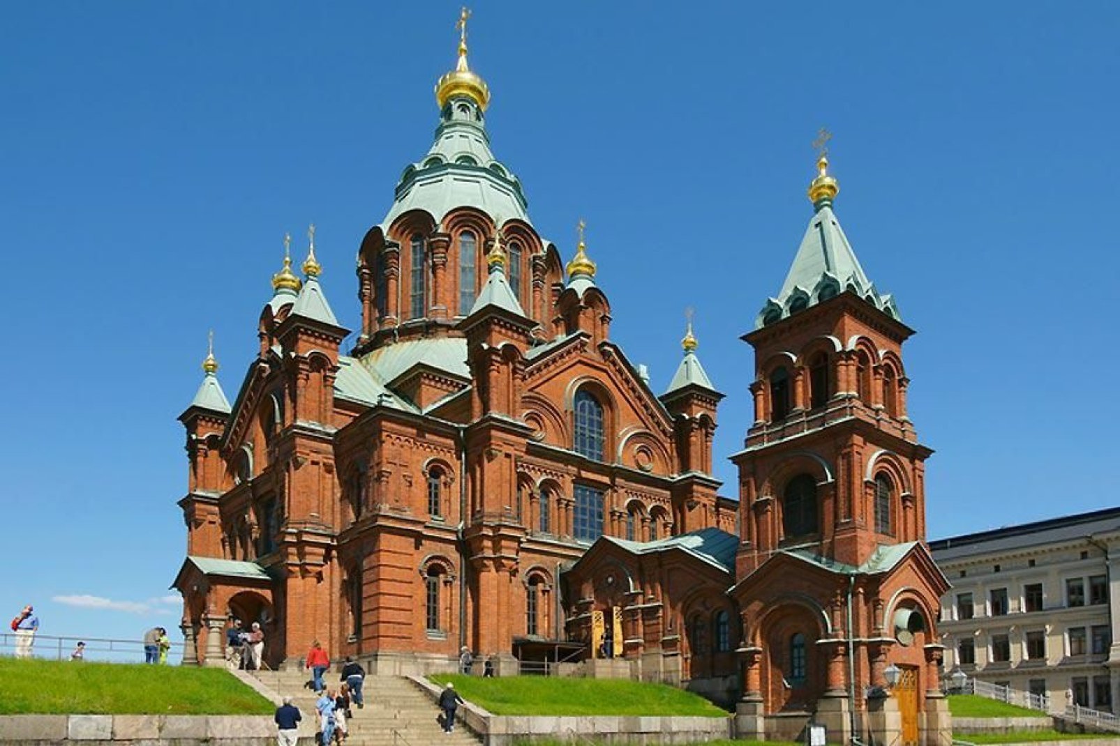 Die Uspenski-Kathedrale ist der Sitz der orthodoxen Dizese von Finnland und wurde zwischen 1862 und 1868 errichtet.